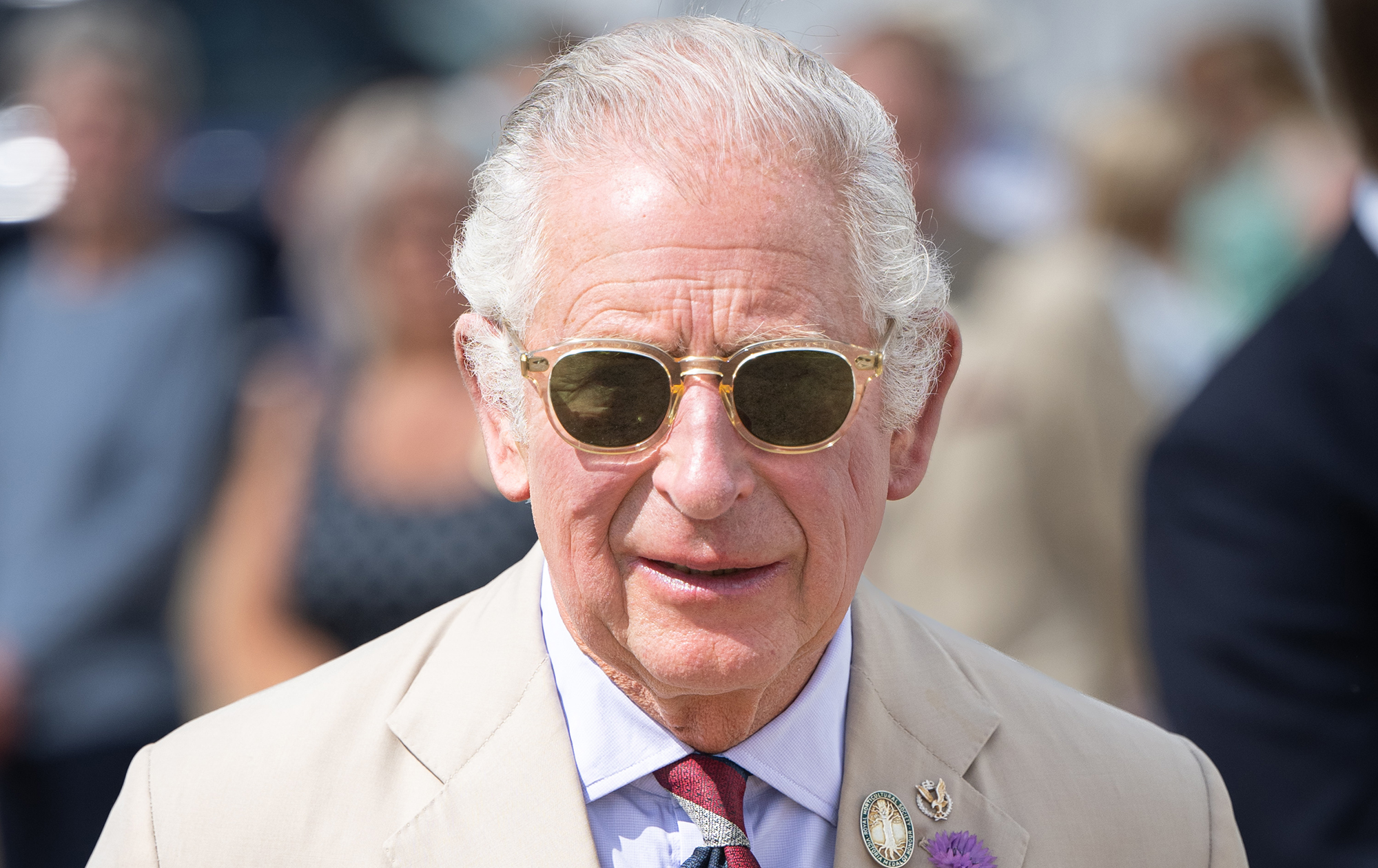 Charles III strips prominent global corporations of honors over dealings with Russia